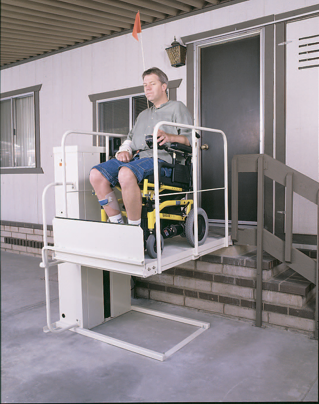 Phoenix wheelchair vertical platform elevators