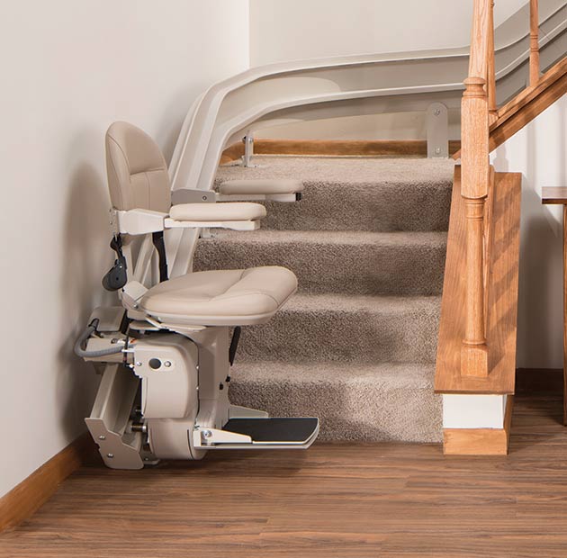 Phoenix curved stairlift
